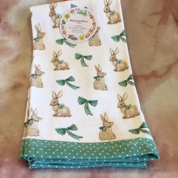 Bunnies All Over Spring Easter Kitchen Towels Set of Two NWT Cotton 18”x28” - Picture 11 of 15
